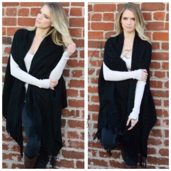 dina aziza Sweaters - New Soft Comfy Boho Fringe Poncho